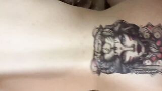 Tattooed babe squirts while giving better blowjob than his GF