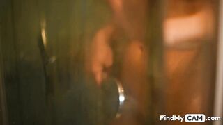 College teen babe squirts in the shower