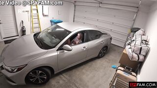 Stepdad Lets Chloe Rose Borrow His Fat Cock
