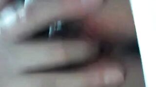 Asian Amateur Girl Masturbates Solo