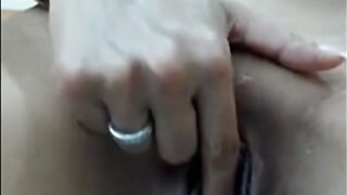 Creamy Pussy Squirts on Webcam -8