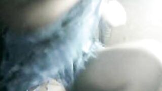 Old Asian Granny Shows Off on Cam