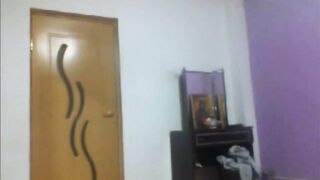 Romanian Webcam Dancing Queen With Big Natural Tits -2