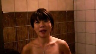 Sexy Japanese Girl in a Love Hotel - Amateur Asian Milf
