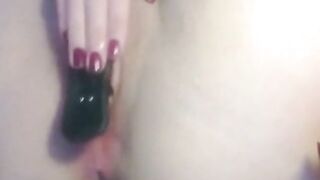Anal Plug Orgasm - Amateur Girl's Homemade Video