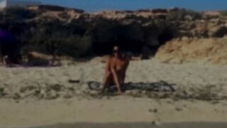 Sexy Couple's Public Beach Adventure -2