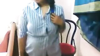 Indian Asian Girl's Striptease on Webcam