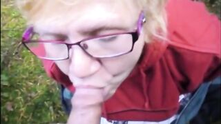 Deutsche Oma mit dicken Titten liebt Gesichtsbehandlungen – Teil 11
