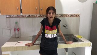 I make my stepsister suck my cock in the new house our parents bought HD porn -2