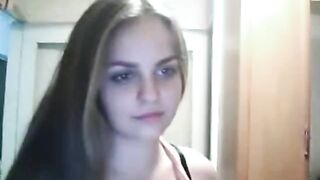 Webcam Girl Masturbating Solo