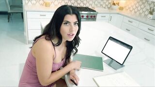 Step Daughter wanted me to teach her how to squirt - Gal Ritchie - Vince Karter