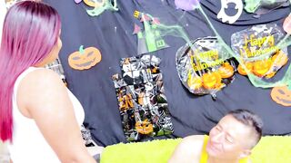Stepdad and big-assed stepdaughter celebrate Halloween by fucking until they climax