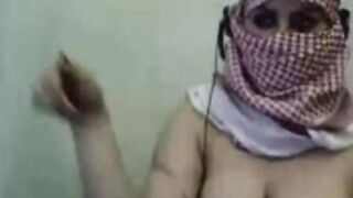Arab Girl with Big Boobs on Webcam -2