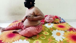Indian Stepmom shared single bed and made son happy