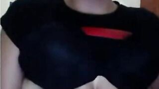 Big-Titted Italian Girl Masturbates on Webcam