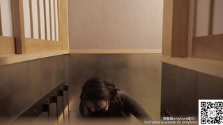 Footjob and Dirty talk：how the stepmom revive my vitality -2