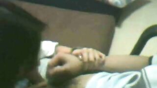 Singaporean Peifen Gives an Amateur Blowjob