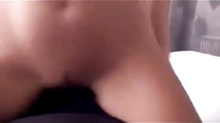 Dirty-Talking deutsche Blondine in Hardcore-Sex-Video