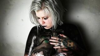 Big-Bodied Blonde Goth Babe's Solo Cam Show