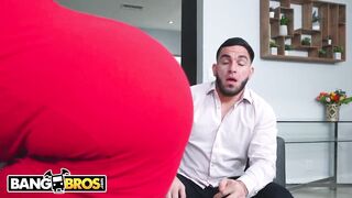 BANGBROS - Peter Green Seduced By Camila Cruz's Curvy Stepmom Carmela Clutch