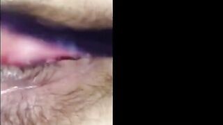 Wet Pussy Grool - Amateur Close-Up Webcam Show