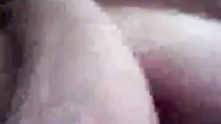 BBW Masturbates on Webcam