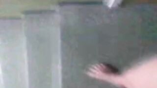 Naken offentligt: Svensk tjej på trappor i Jonkoping