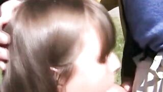 Stor-tuttad svensk mamma ger allmän avsugning