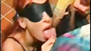 Svensk rödhårig Amandla gangbanged