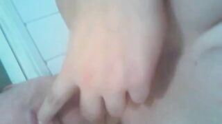 Big-Titted BBW Brazilian Masturbates on Webcam