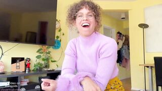 Stepmom Plays With Impatient Virgin