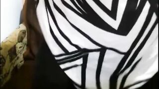 Spandex-clad camgirl wants you to cum on her yoga leggings.