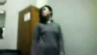 Indonesian Hijab Girl Moaning - Asian Amateur Babe