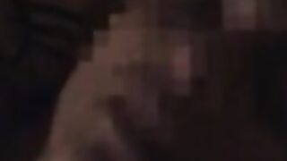 Deutsche Milf gibt einen Dirty Talk Blowjob und nimmt eine Gesichtsbehandlu