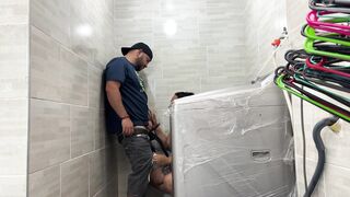 Stepson fucks me in the laundry room while his dad goes out to the supermarket- CulonaArdiente32