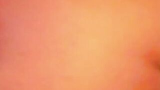 Heidis deutsches Amateur -Heimvideo: Topless Tease III