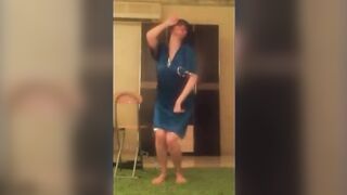 Big-Titted Arab Mature Masturbates