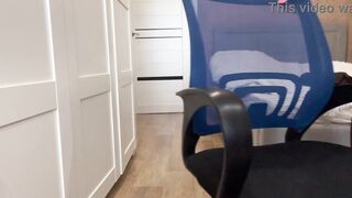 Stepmom gives hot JOI