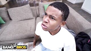 BANGBROS - Epic MILF Joslyn Jane Dominates Lil D's BBC