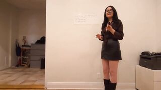 İngilizce dersi almak istedim ama sikiş dersi aldım...