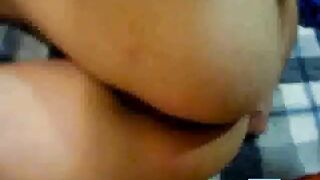 Mamma italiana scopata anale in webcam