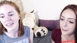 Two Pretty Chicks Love to Fuck Each Other