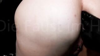 German Amateur Fisting - Faust im Hintern