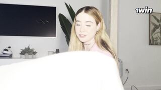 Woke Up With Morning Wood Sucked Off By Beautiful Green Eyed Step Sis