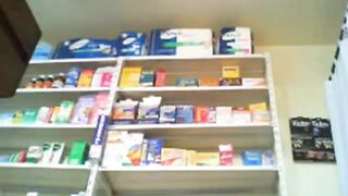 Deliciosa Madura se Masturba en el Trabajo -2