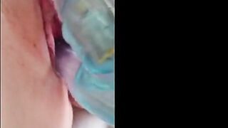 BBW Norsk tenåring når orgasme med dildo