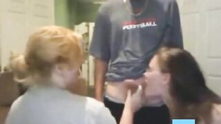 Amateur Lesbian Webcam Troe