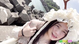 Asian Babe Repays Favor With No-Condom Creampie Sex