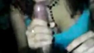 Malaysian Girl Gives a Blowjob in Penang -2