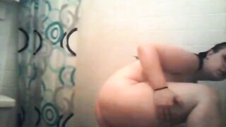 Chubby Amateur Plays With Dildo in the Shower